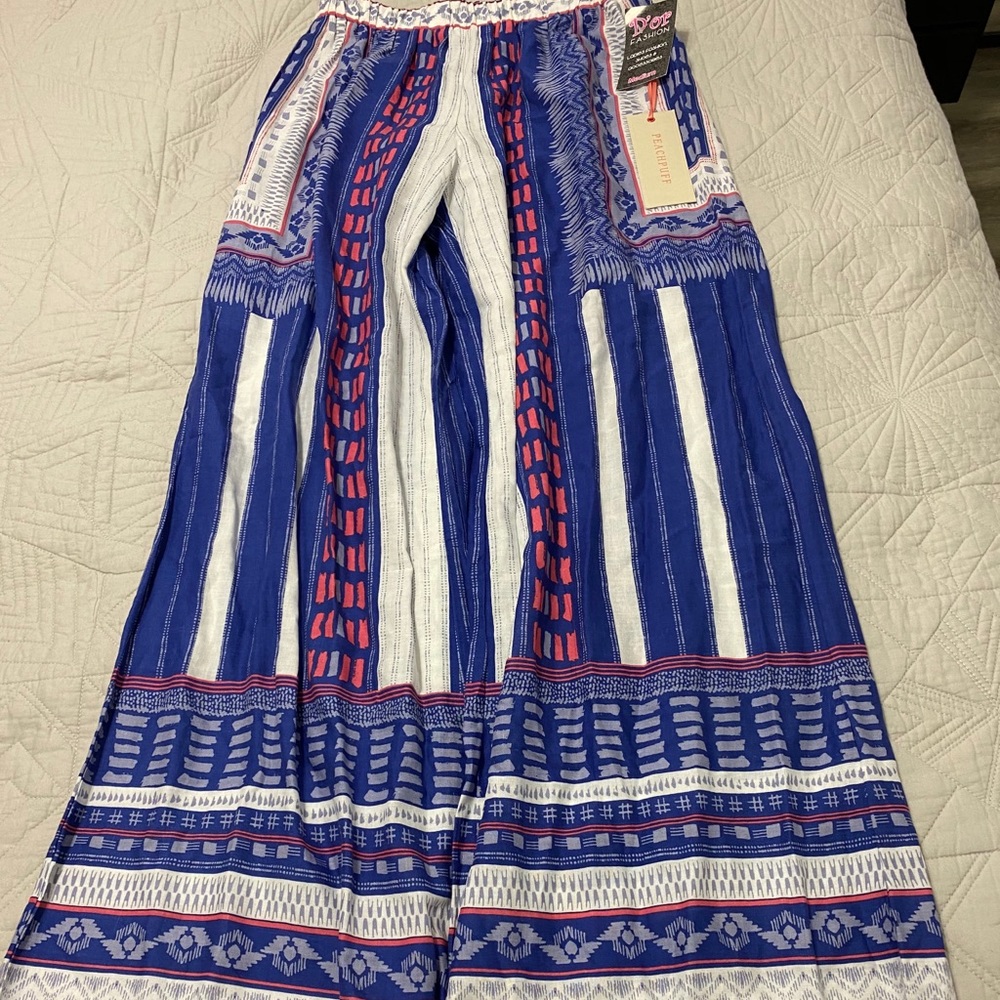 beautiful never worn palazzo pants
